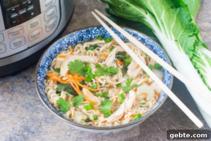 Κοτόπουλο Instant Pot Ramen, μια υγιεινή συνταγή για την Πρωτοχρονιά.