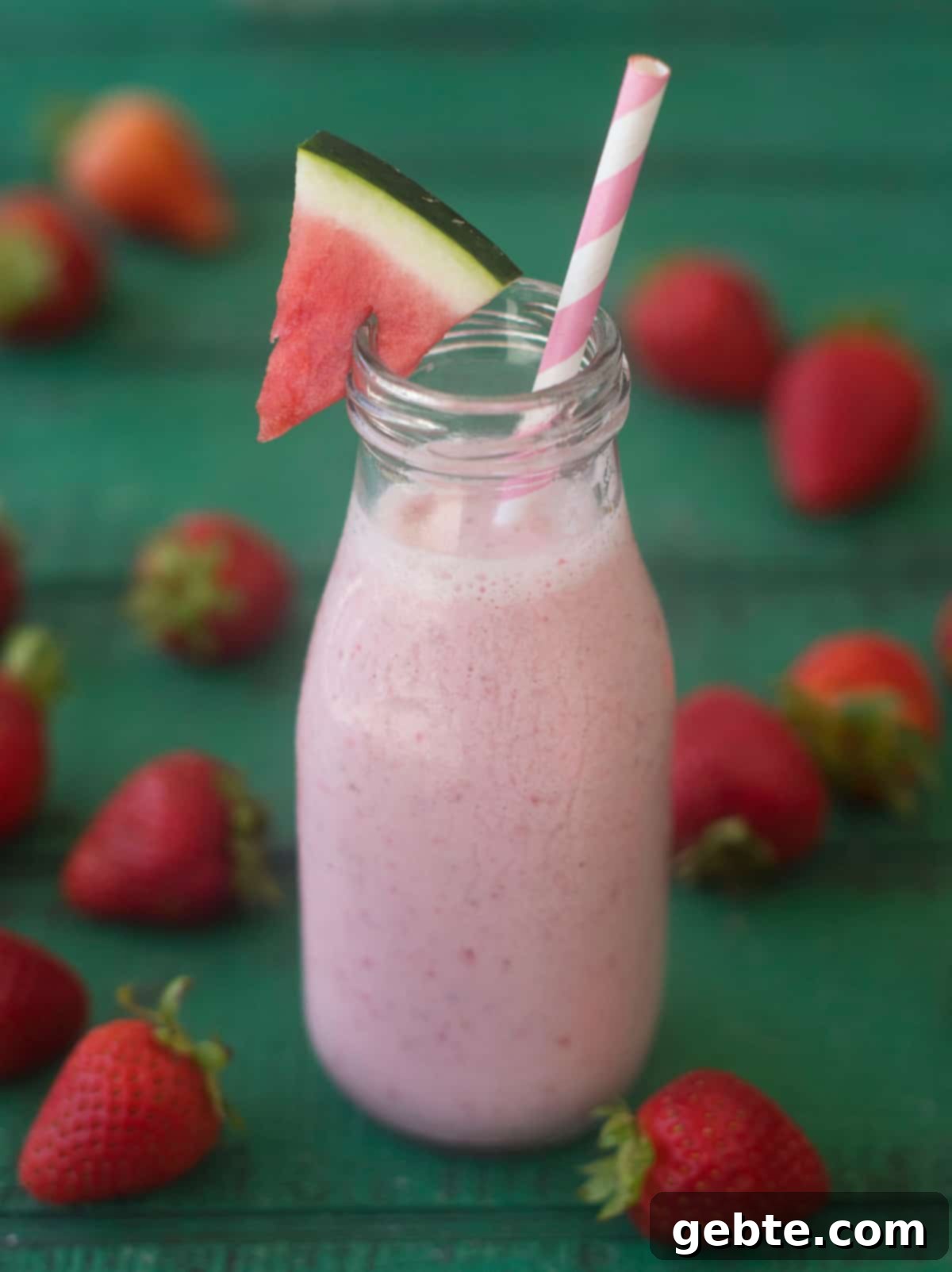 Το Δικό σου Smoothie: Εκτυπώσιμα και Συνταγές 6 Σμούθι με καρπούζι και φράουλα για παιδιά