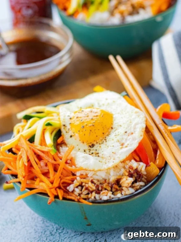 Χορτοφαγικά Bibimbap Bowls με Σάλτσα Gochujang Σόγιας