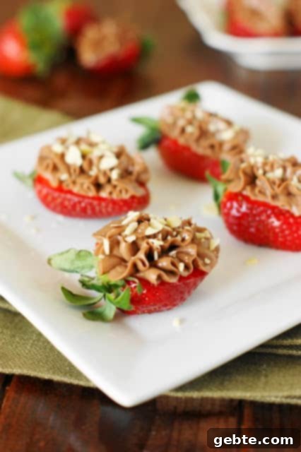 Μπουκίτσες Cheesecake με Nutella και Φράουλα