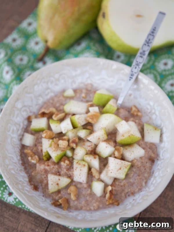 Instant Pot Βρώμη με Αχλάδι και Μπαχαρικά