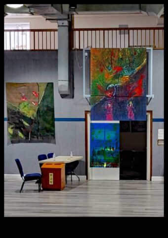 Αφηρημένες Πραγματικότητες Η Τέχνη της Σύγχρονης Σχεδιαστικής Κριτικής