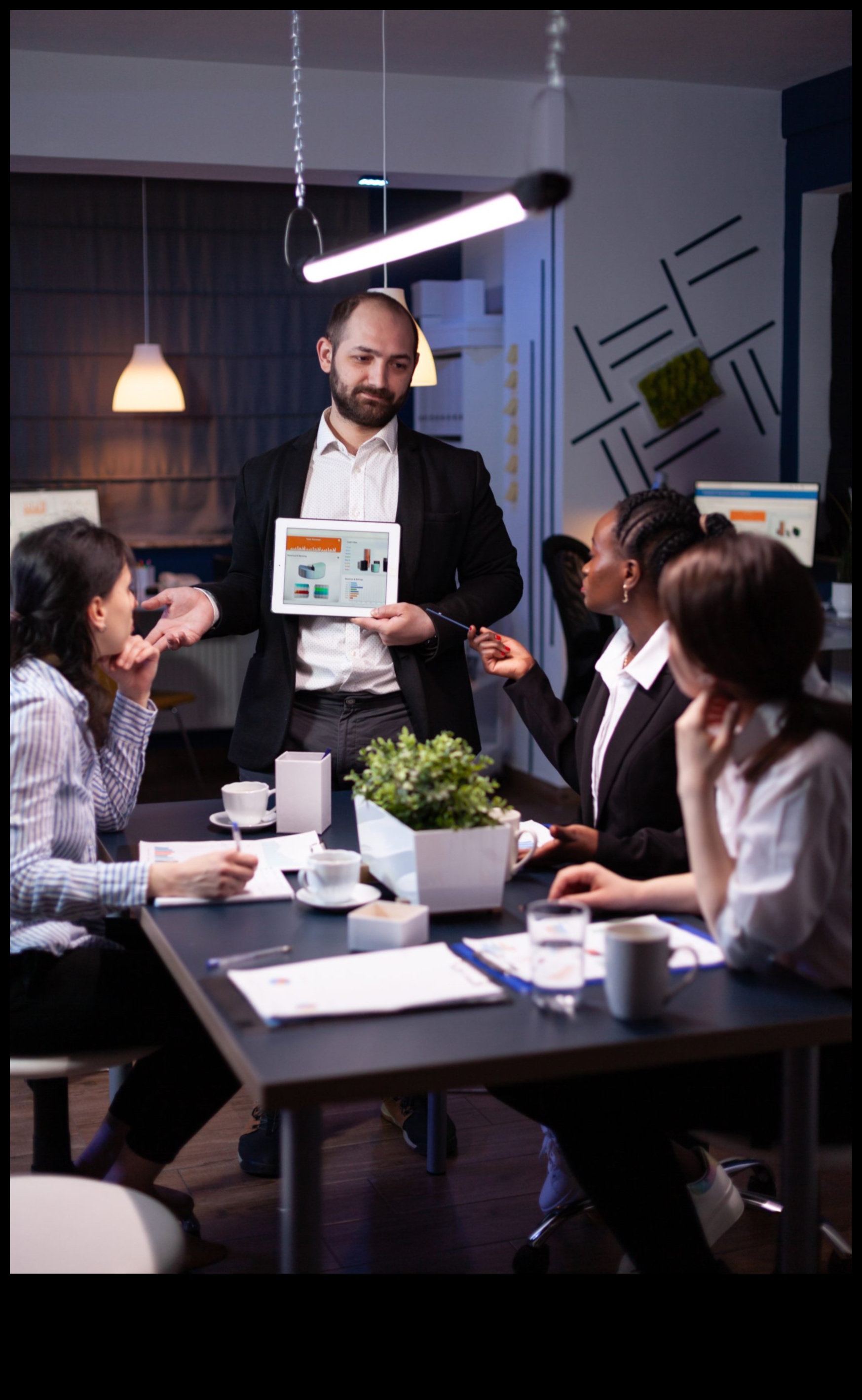 Ο στρατηγικός πλοηγός που χαράσσει μια πορεία για το Business Triumph 5 The Strategic Navigator: Charting a Course for Business Triumph