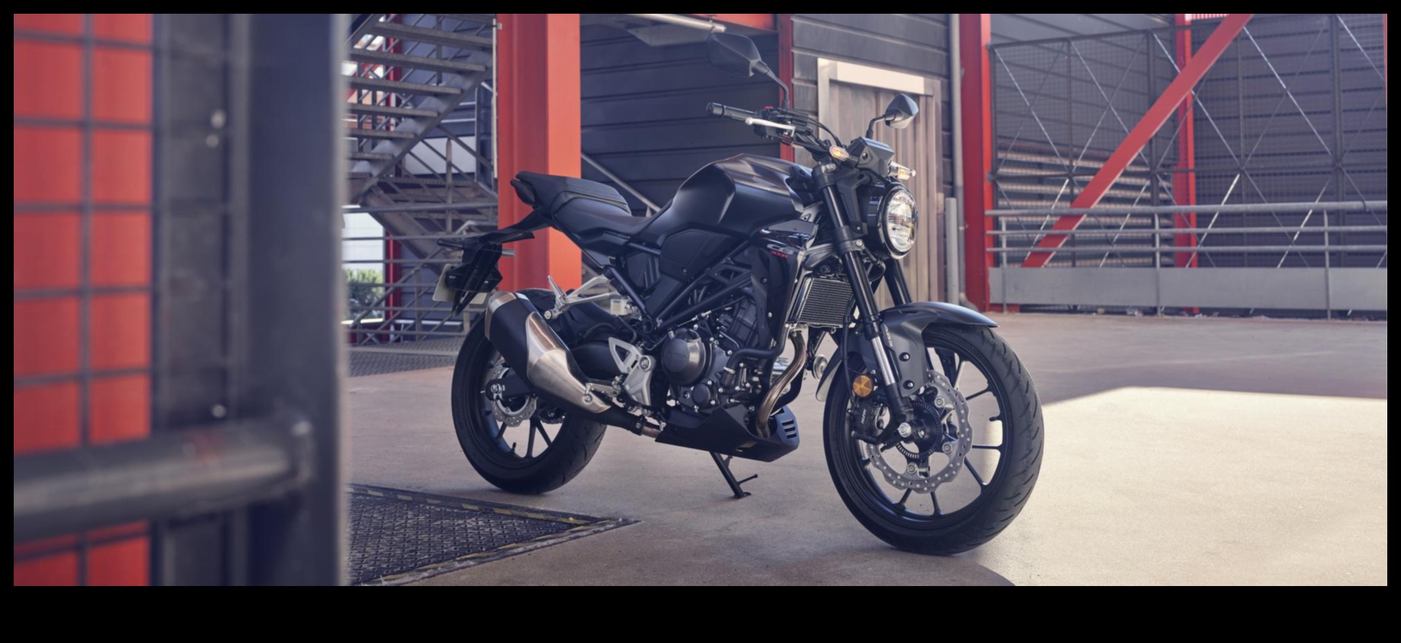 Εξερευνήστε τους δρόμους της πόλης με Sleek and Agile Motorcycles 2 Urban Exploration: Πλοήγηση στους δρόμους της πόλης με κομψές και ευκίνητες μοτοσυκλέτες