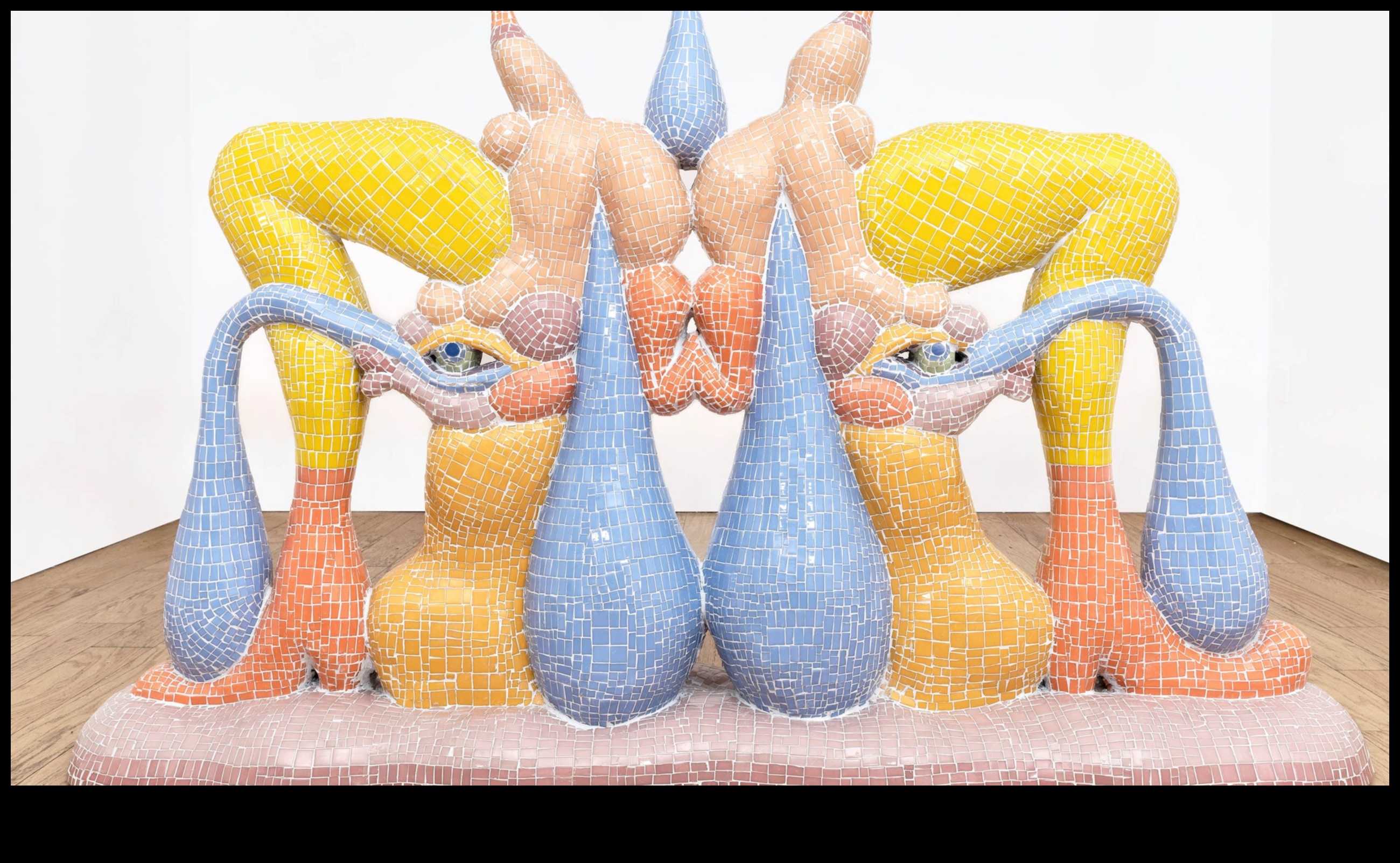 Δημιουργικοί καμβάδες Η τέχνη της εξερεύνησης ψηφιακού σχεδιασμού 4 Creative Canvases: The Art of Digital Design Exploration