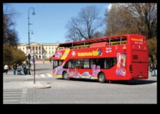 Επιβιβαστείτε σε ένα λεωφορείο και ανακαλύψτε τα κρυμμένα πετράδια της πόλης