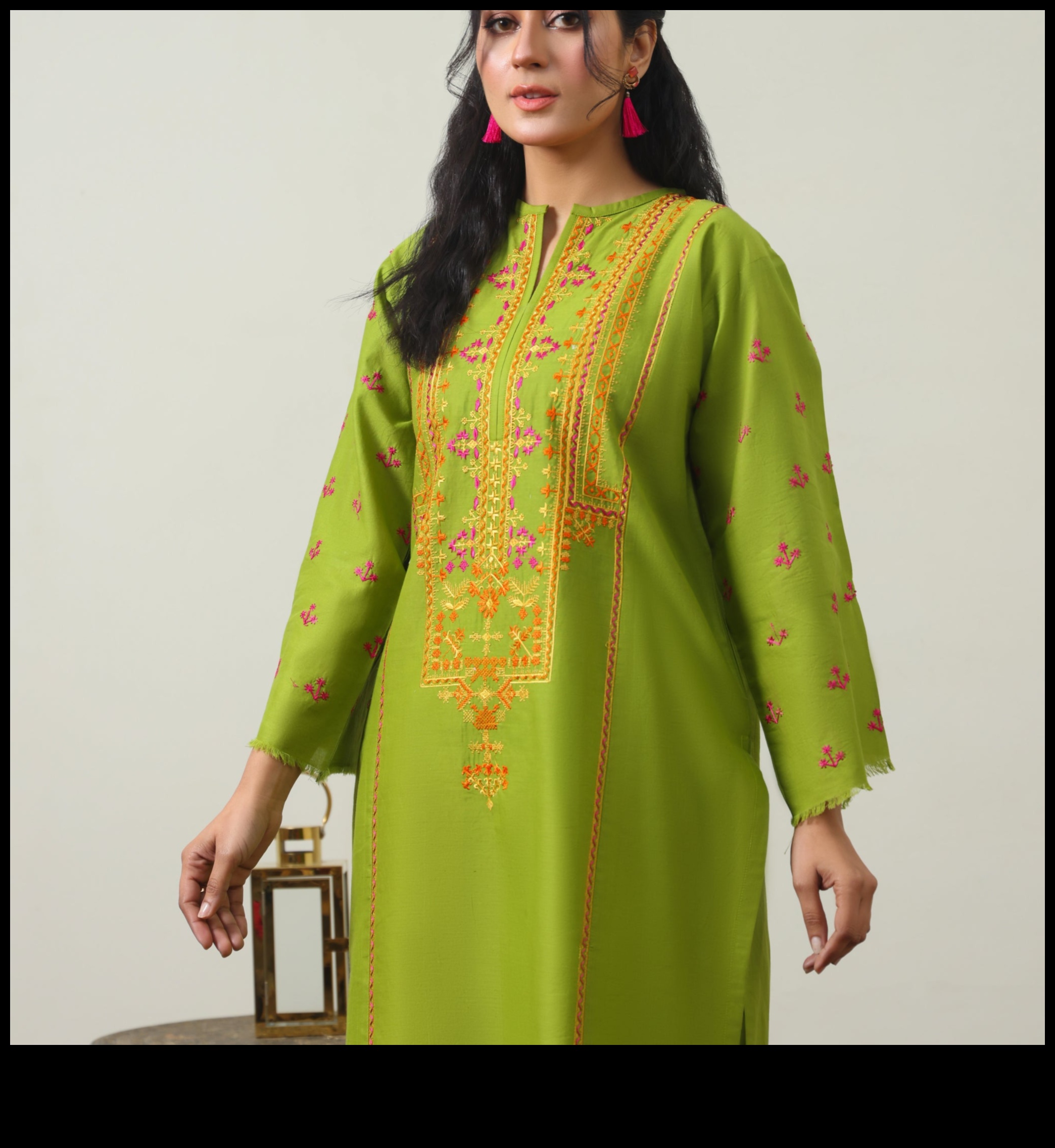 Tribal Treasures: Boho Outfits με Ethnic Elegance