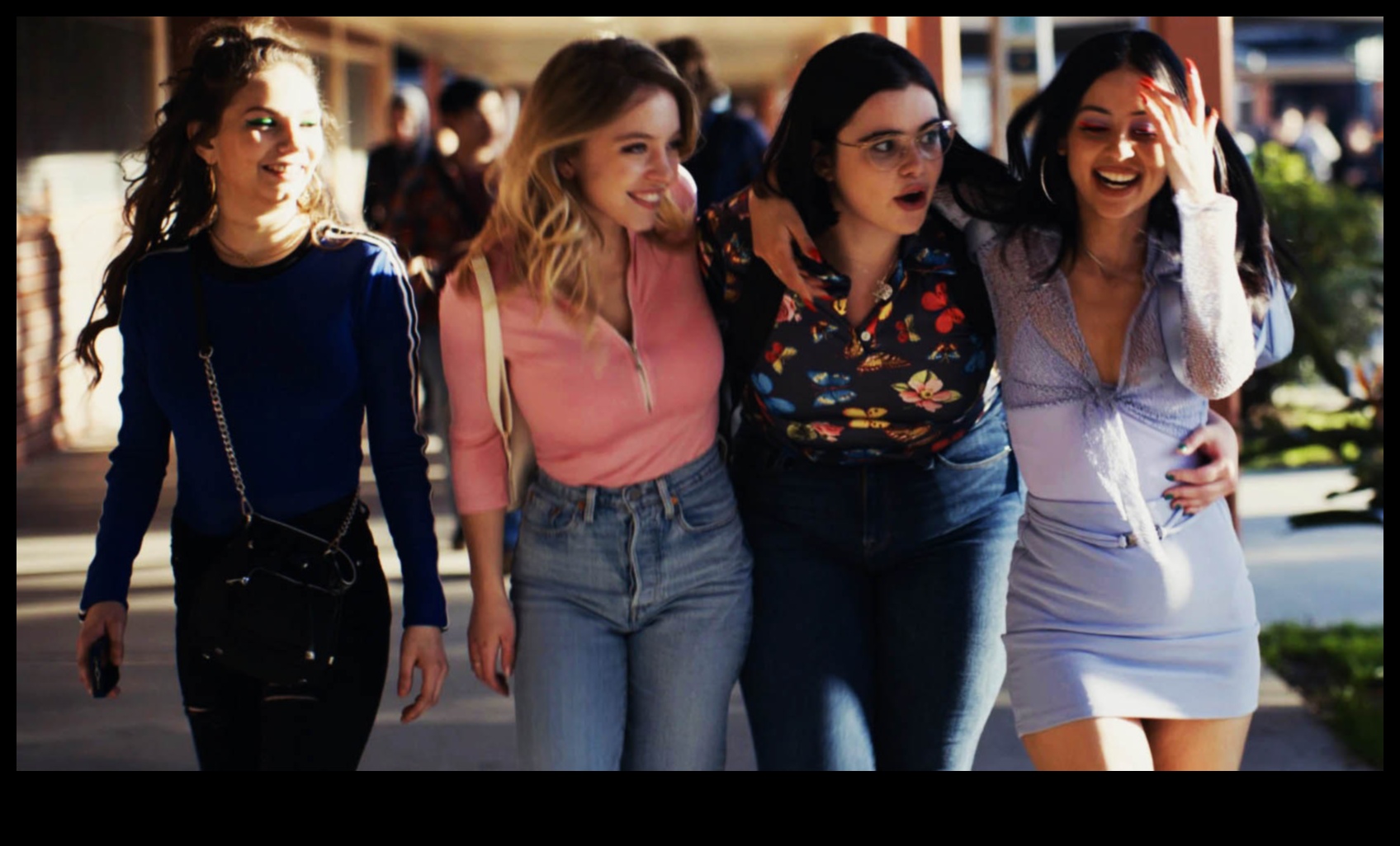 Urban Euphoria: Αγκαλιάστε τον ενθουσιασμό της μόδας εμπνευσμένη από την πόλη