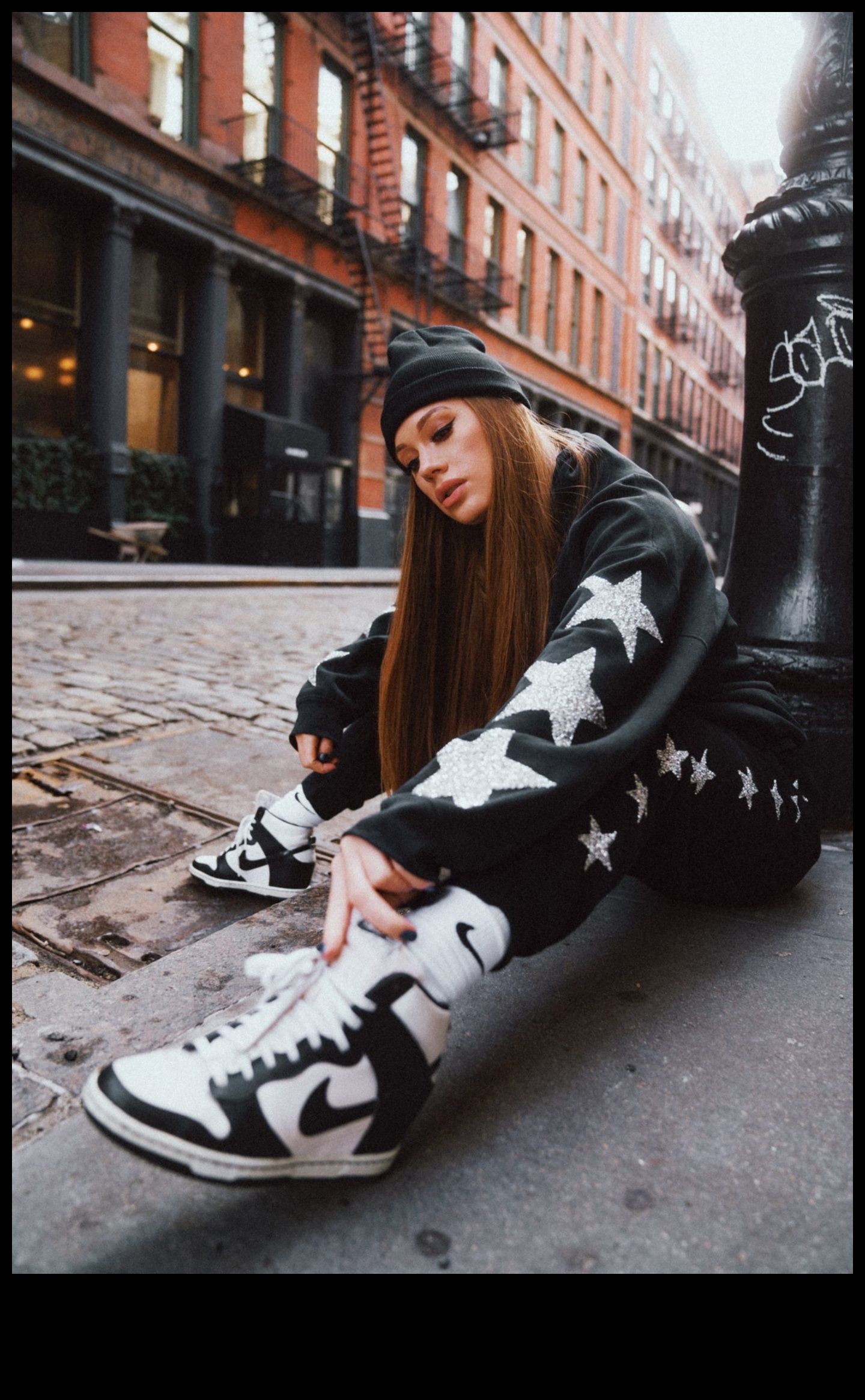 Streetwise Elegance: Εκλεπτυσμένα στυλ για ζωή στην πόλη