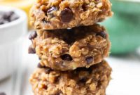4-Ingredient Peanut Butter Banana Oatmeal Cookies Recipe