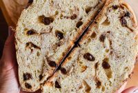 Cinnamon Raisin Sourdough Loaf: Soft, Tangy & Perfectly Swirled