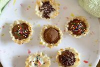 Peanut Butter Chocolate Phyllo Cups Recipe — Crispy Mini Desserts