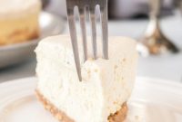 Vanilla Bean Cheesecake Recipe — Cheesecake Factory Copycat