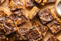 Biscoff Scotcheroos: No-Bake Peanut Butter & Cookie Bars