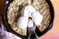 Skillet Chocolate Chip Coconut Macadamia Pizookie
