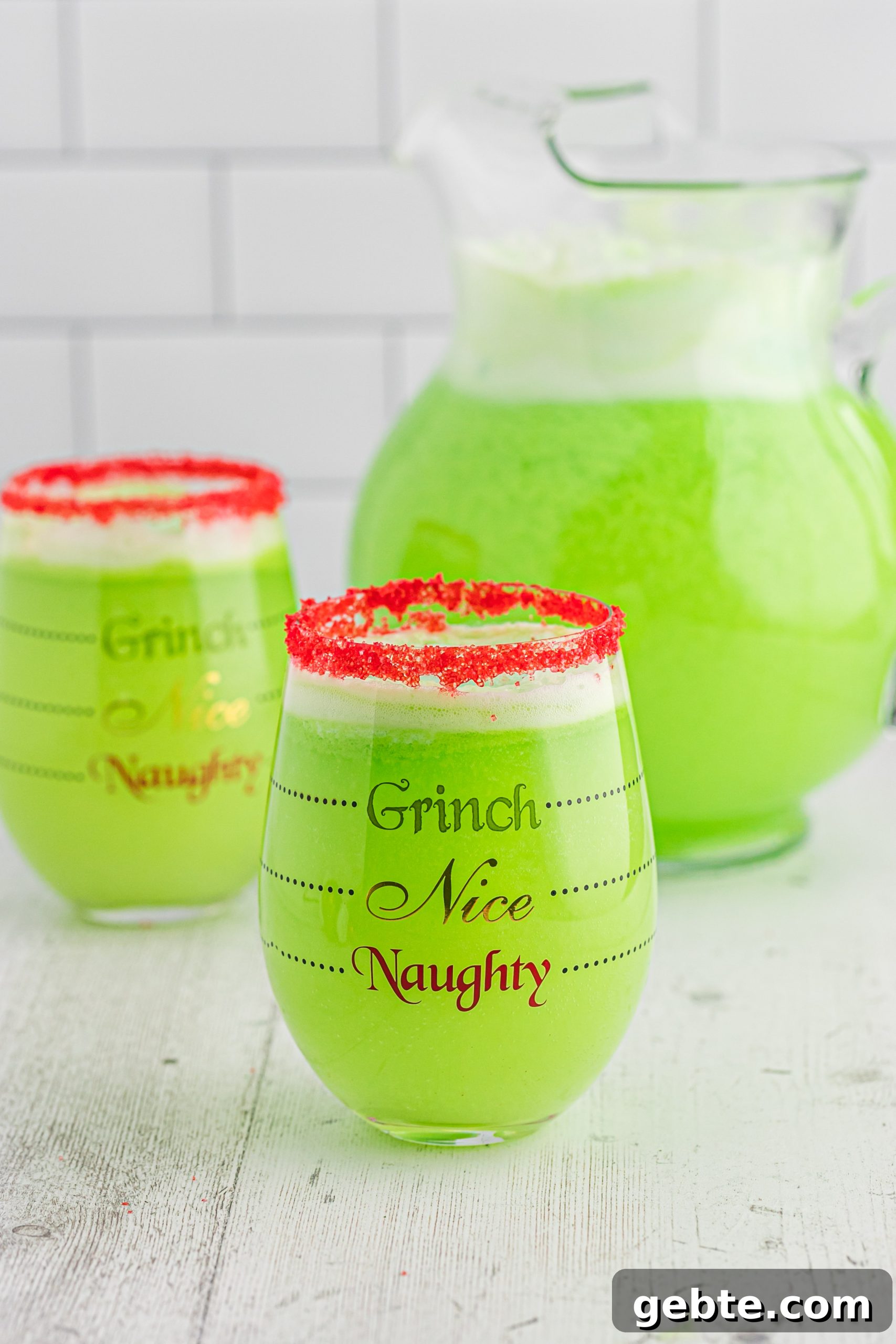 Grinch Christmas Punch Recipe for a Festive Holiday Party 5 Grinch Punch photo 4