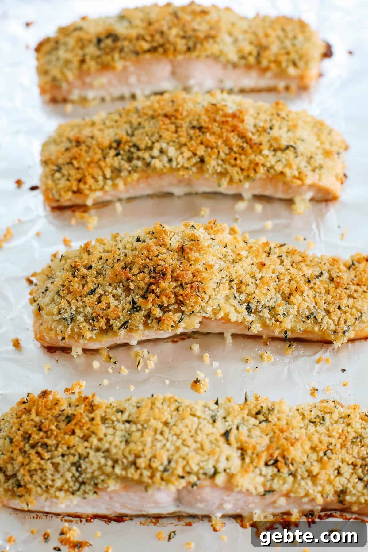 Hummus-Crusted Salmon with Lemon Arugula Salad Recipe 3 Hummus Crusted Salmon baked to perfection and served with a delicious Lemon Arugula Salad for the perfect healthy weeknight meal ready in under 30 minutes!