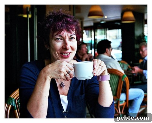 Follow the French Woman’s Habits for Lasting Weight Loss Success 2 French Woman Paris Cafe