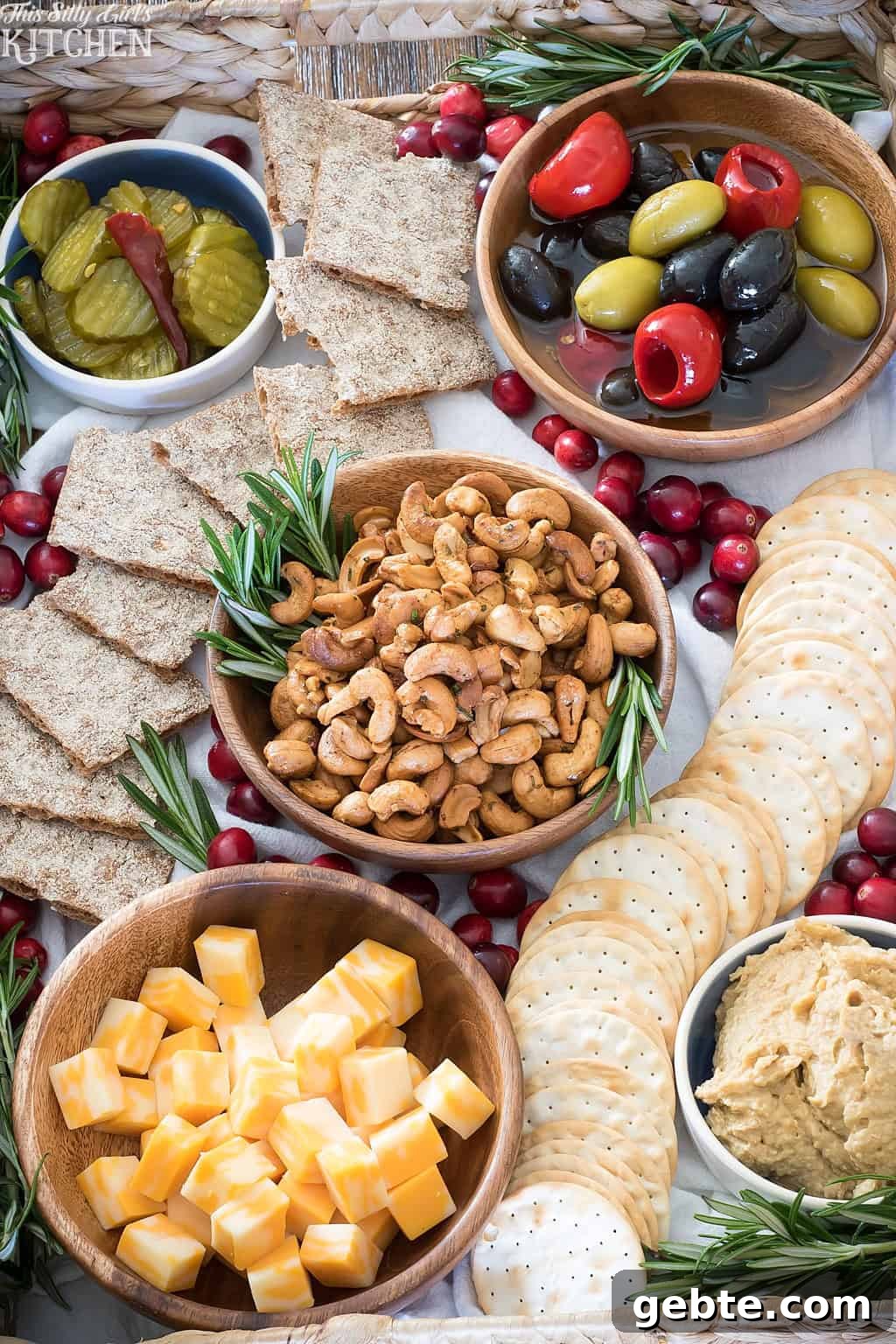 Spicy Rosemary Roasted Cashews Spicy Rosemary Roasted Cashews, a delicious accompaniment to any spread!