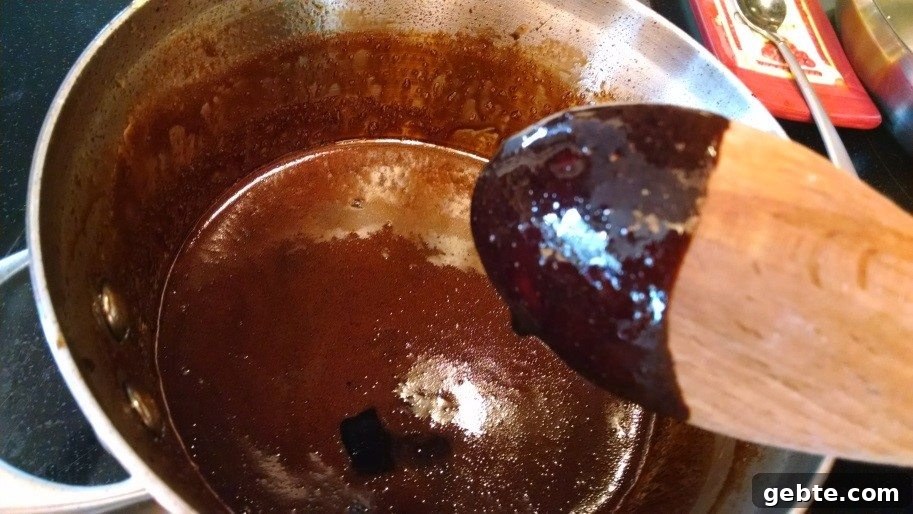 balsamic vinegar reduction