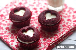 Mouthwatering Monday: 25 Valentine Treats and Gift Ideas 14 Red Velvet Sweetheart Cupcakes