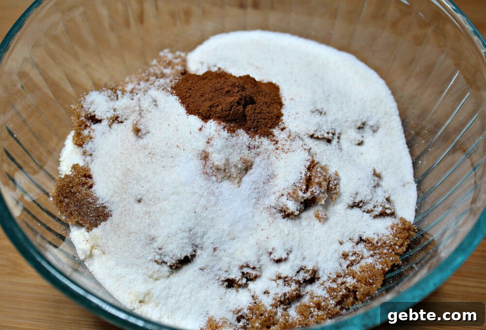 Keto Cinnamon Sugar Cheesecake Bars Recipe 5 Keto Cinnamon Sugar Cheesecake Bars4