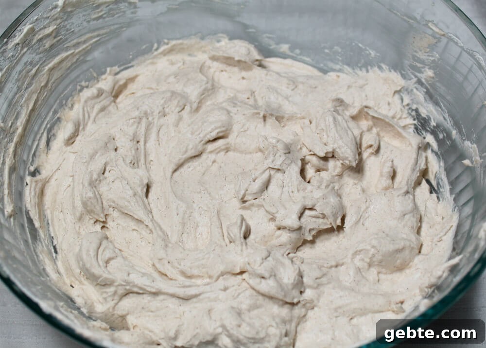 Keto Cinnamon Sugar Cheesecake Bars Recipe 9 Keto Cinnamon Sugar Cheesecake Bars8