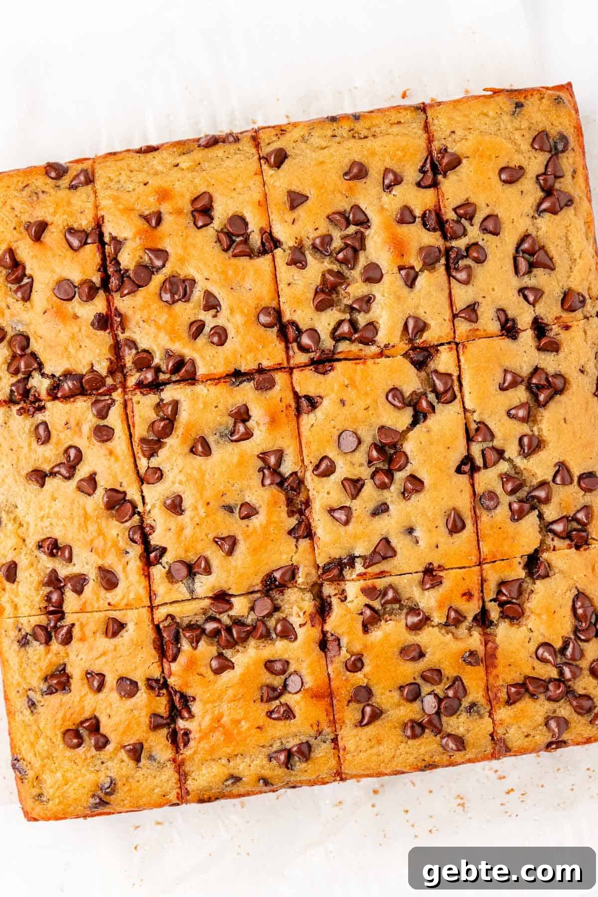 Moist Greek Yogurt Snack Cake with Lemon Glaze 18 greek yogurt snack cake cut into slices