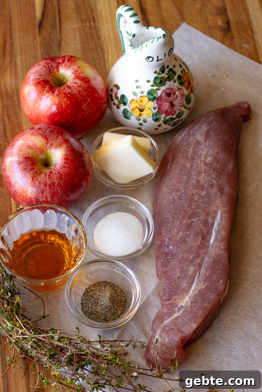 Roasted Pork Tenderloin with Caramelized Apples and Sage 3 Ingredients required to make the recipe.