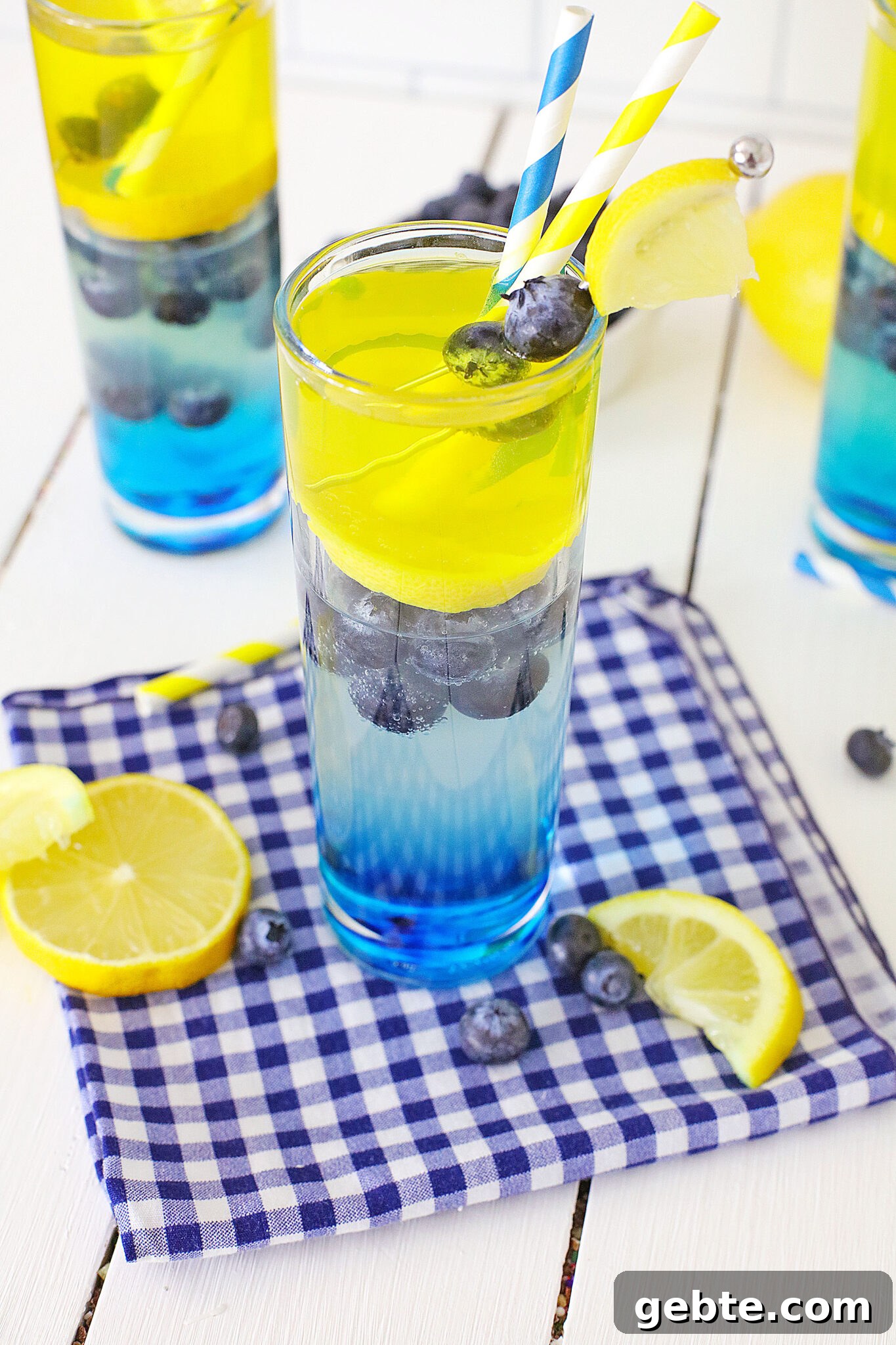 Blueberry Vodka Lemonade Recipe: Refreshing Summer Cocktail 4 blueberry vodka lemonade