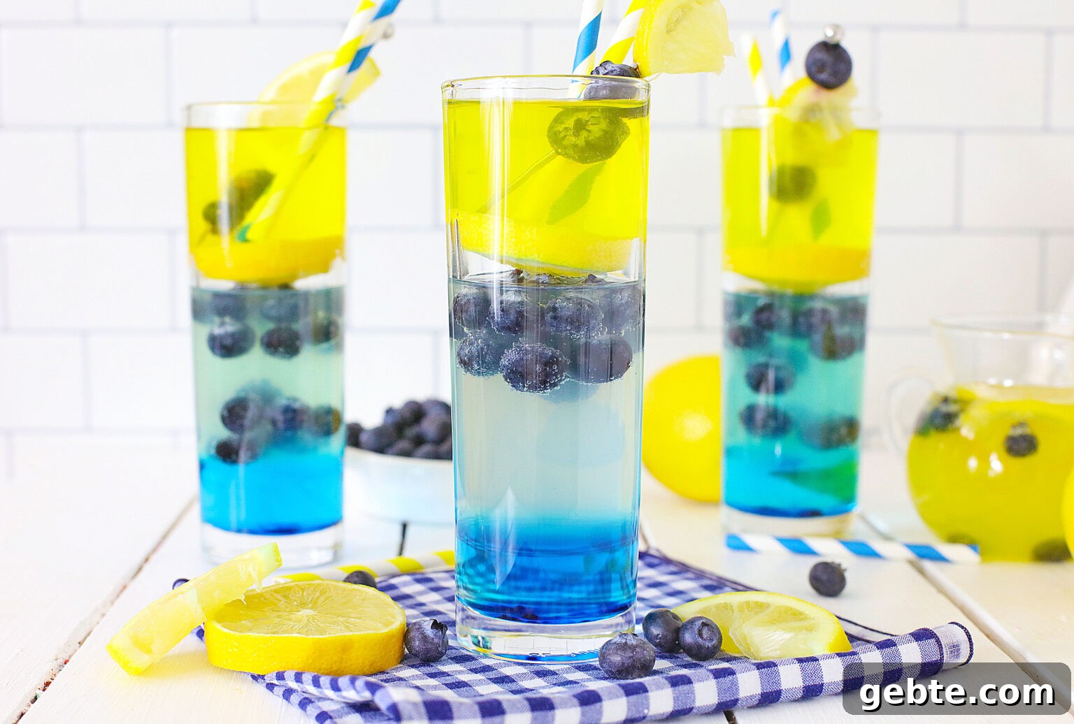 Blueberry Vodka Lemonade Recipe: Refreshing Summer Cocktail 5 blueberry vodka lemonade on table