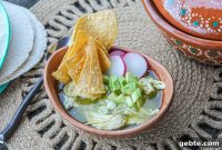 Chicken Pozole Verde Recipe – Authentic Mexican Green Pozole