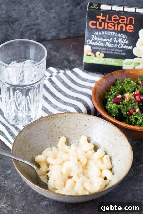 Try this easy and nutritious way to Balance Your Plate with Lean Cuisine's Vermont Cheddar Mac and Cheese and a Fall Protein Salad! Lean Cuisine Vermont White Cheddar Mac and Cheese with Fall Protein Salad
