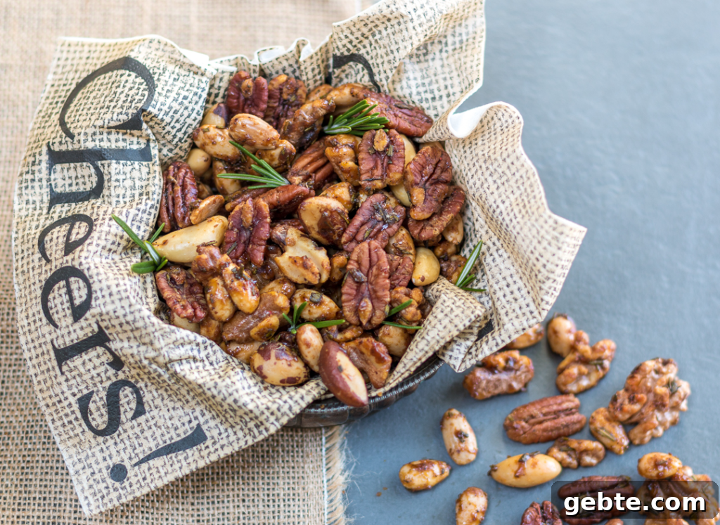 Rosemary and spice mixed nuts