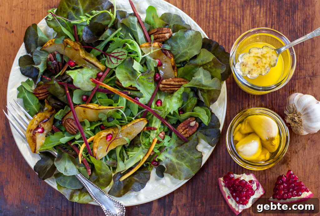 Fall salad with pears