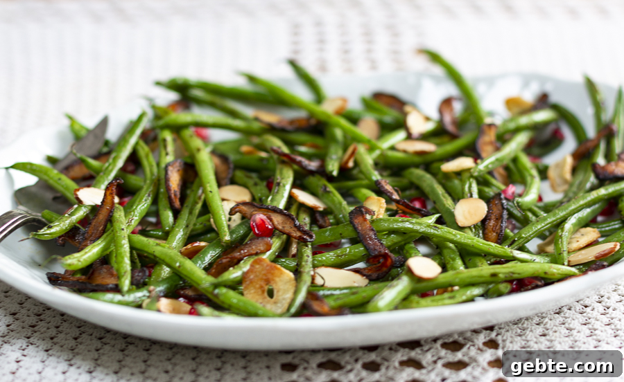 Haricot Vert with pomegranate