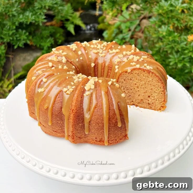 Applesauce Cake