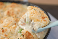 Cheddar Bay Biscuit Topped Chicken Pot Pie