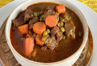 Classic Beef Stew Recipe with Red Wine and Vegetables