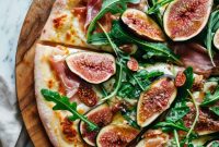 Prosciutto and Arugula Pizza with Balsamic Glaze