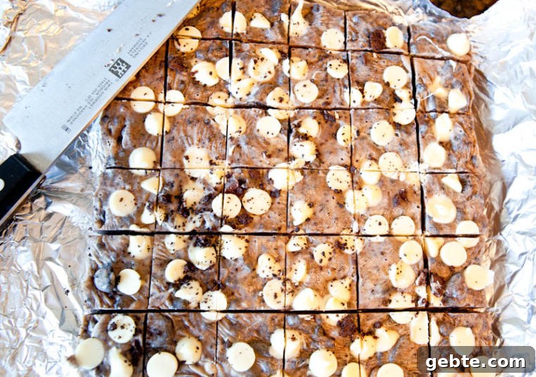 White Chocolate Cookies & Cream Fudge