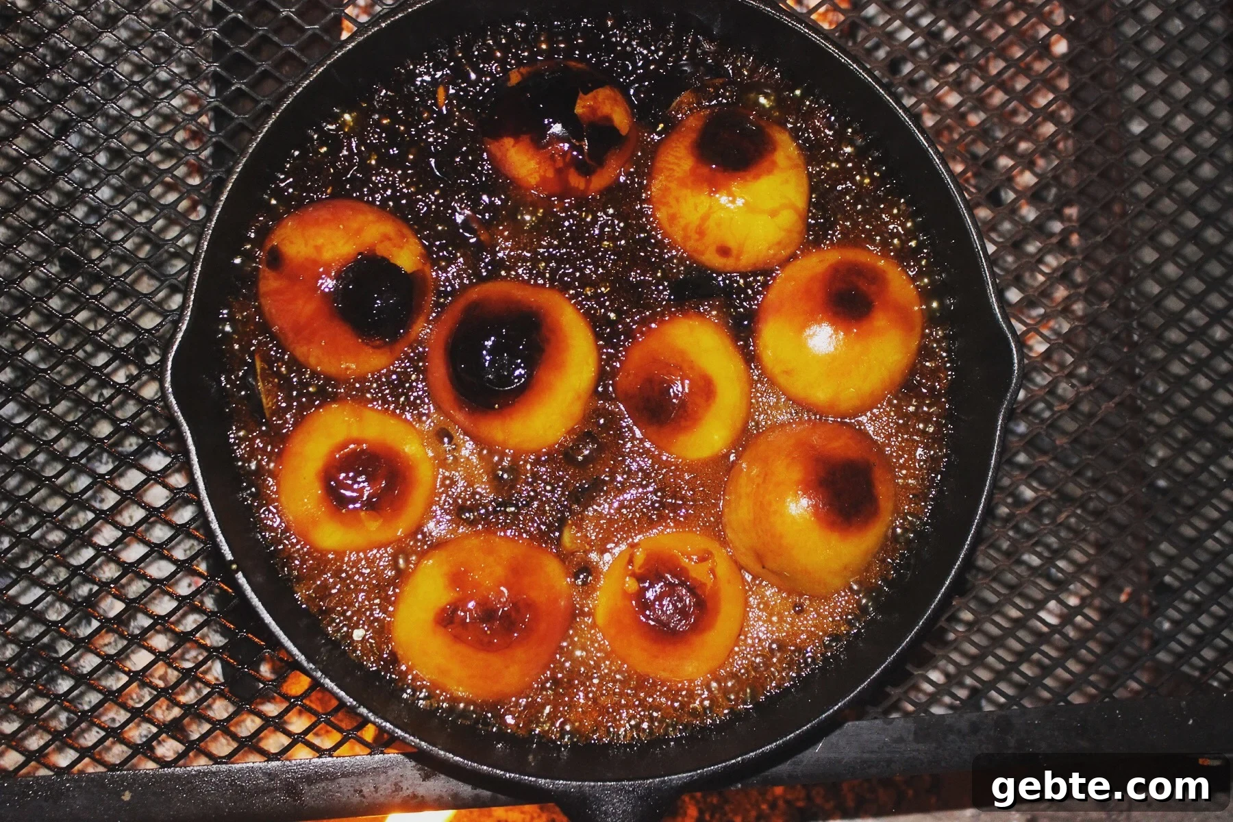 10 Open Fire Desserts to Make on Your Next Campfire 4 Open Fire Dessert Ideas