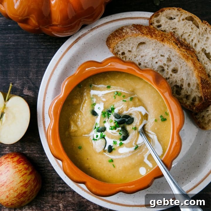 Pumpkin, Apple & Ginger Soup